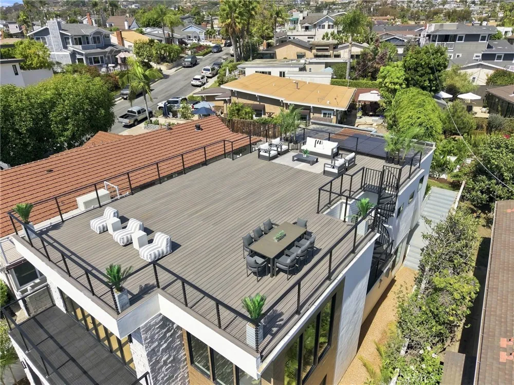 2103 S Ola Vista San Clemente, CA 92672