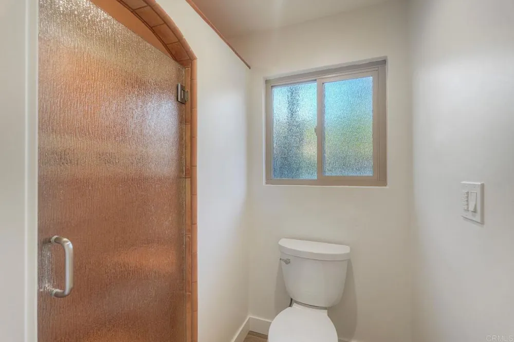 2185 Hawley Drive Vista, CA 92084
