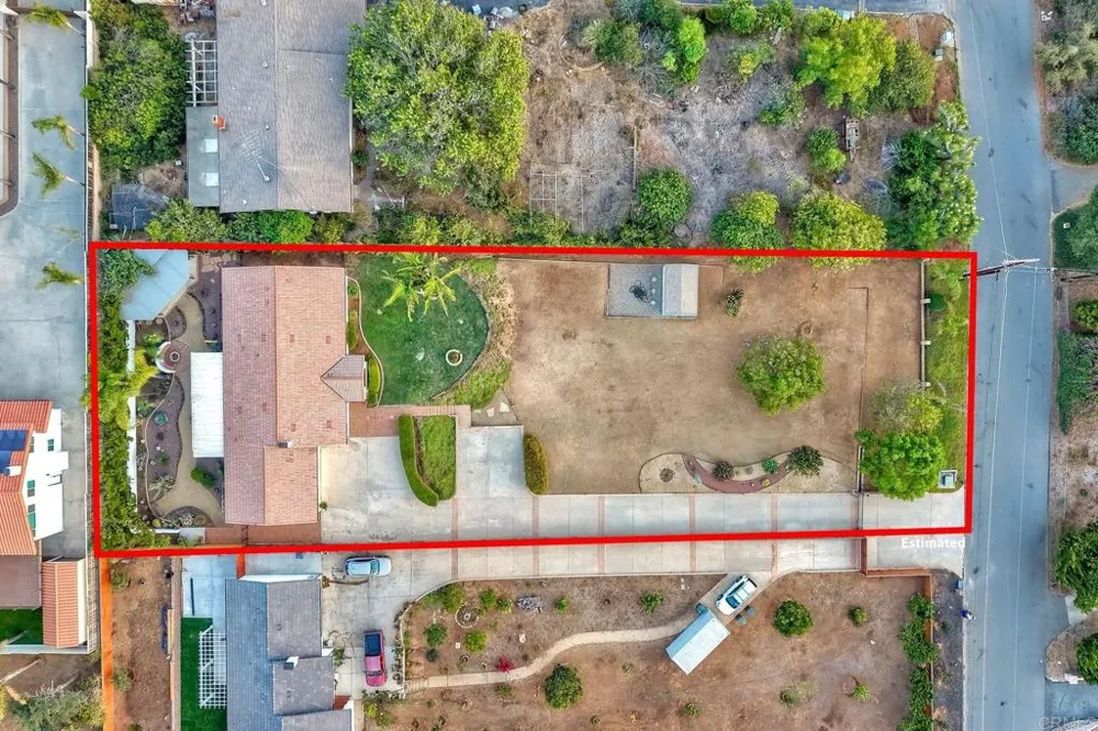 2185 Hawley Drive Vista, CA 92084