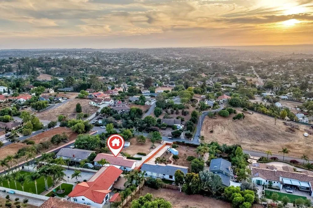 2185 Hawley Drive Vista, CA 92084