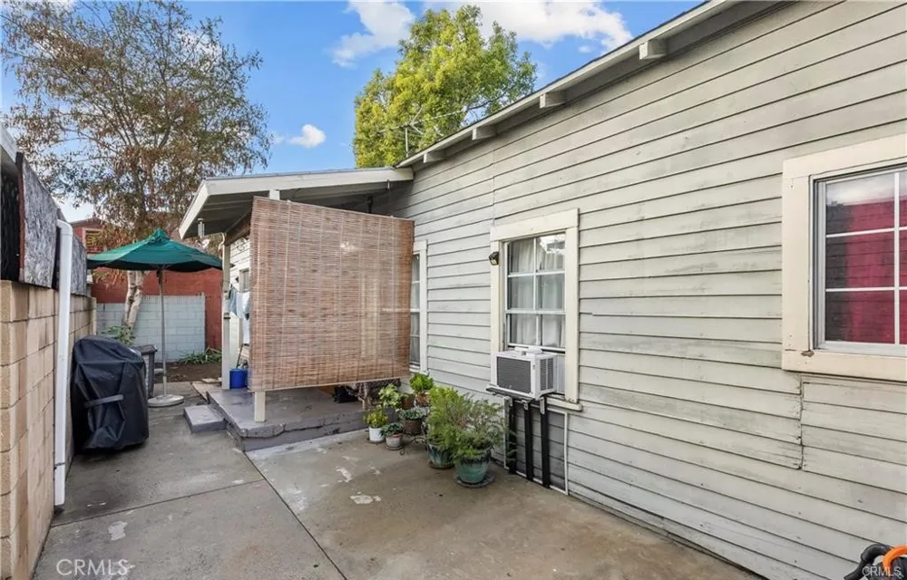 833 Pepper Way Glendale, CA 91205