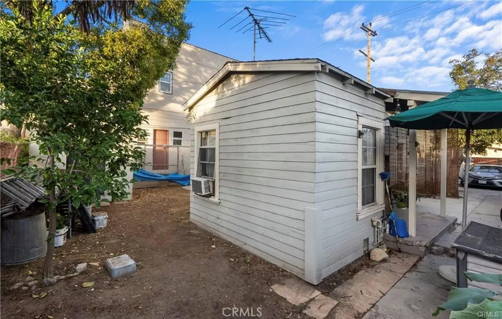 833 Pepper Way Glendale, CA 91205