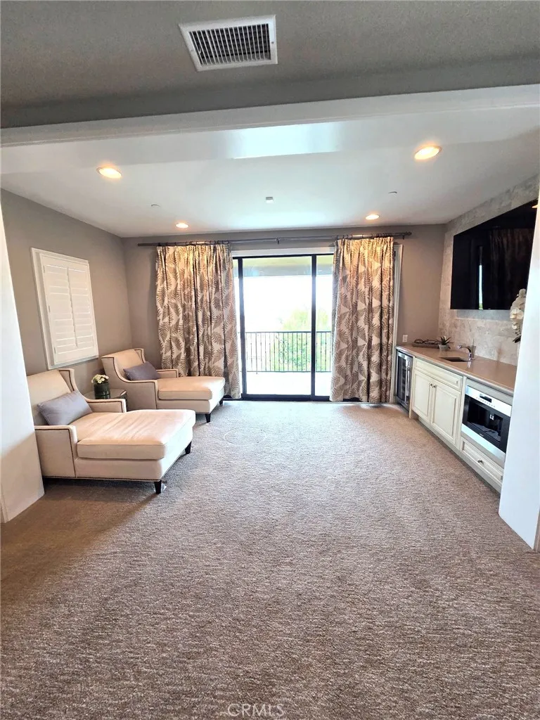 21 Sorrel Lake Forest, CA 92630
