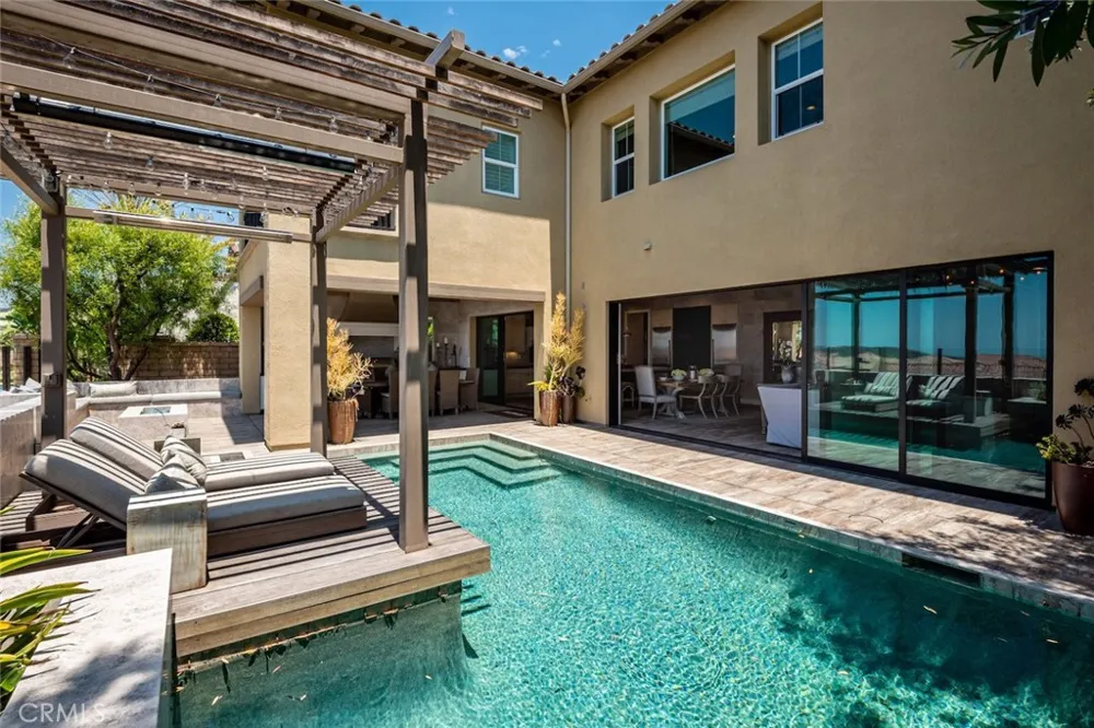 21 Sorrel Lake Forest, CA 92630