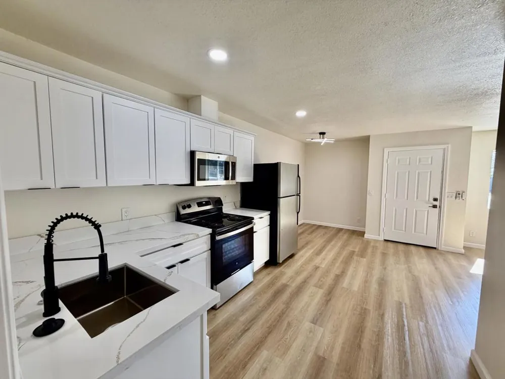 52119 Calle Avila #B Coachella, CA 92236