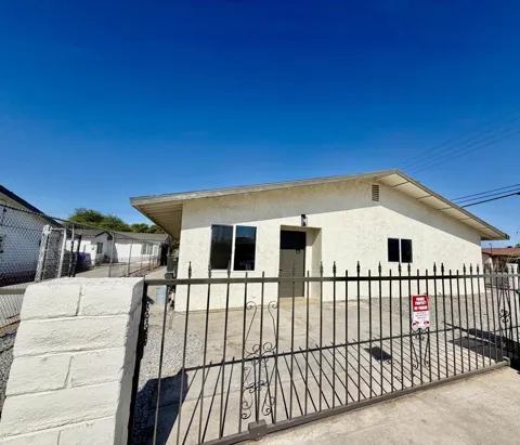 52119 Calle Avila #B