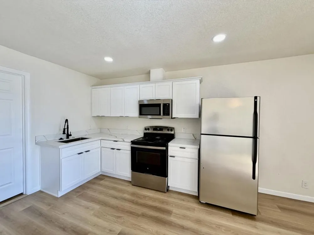 52119 Calle Avila #B Coachella, CA 92236