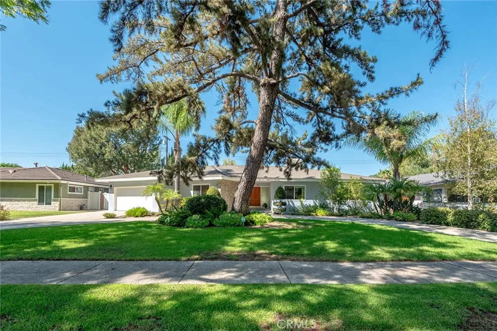 17735 Fullerfarm Northridge, CA 91325