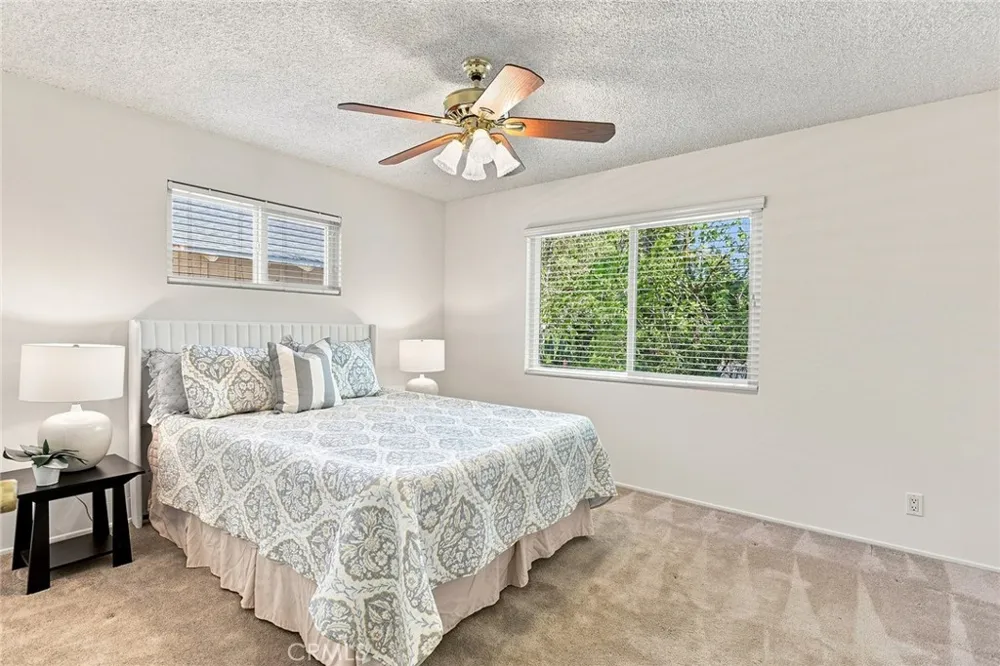 17735 Fullerfarm Northridge, CA 91325