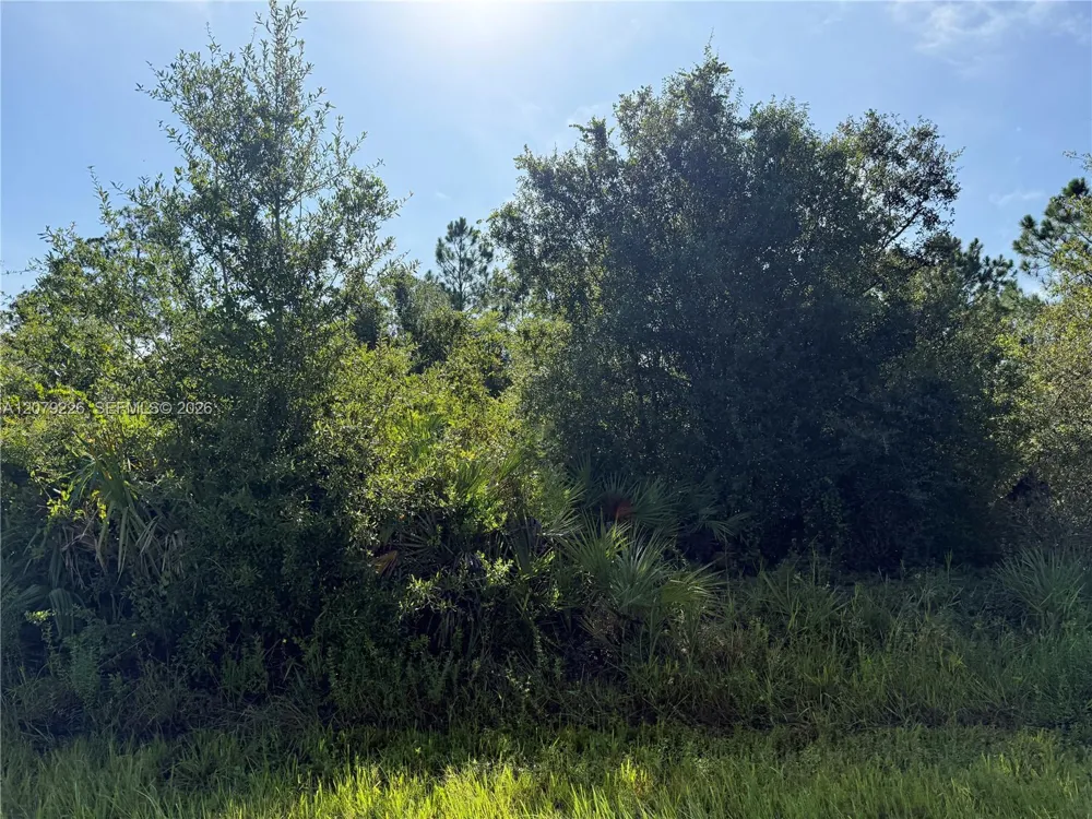 145 S UTOPIA ST Clewiston, FL 33440