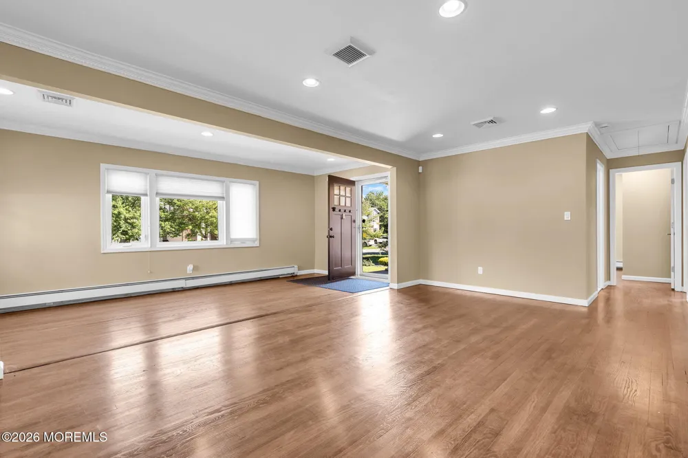 13 Sanford Street Manalapan, NJ 07726