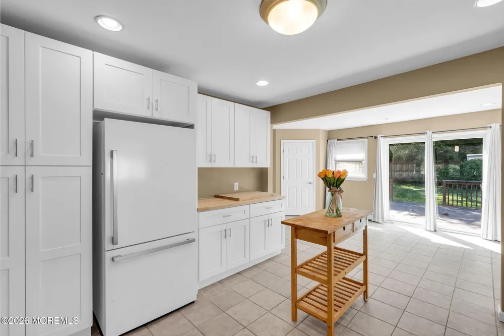 13 Sanford Street Manalapan, NJ 07726
