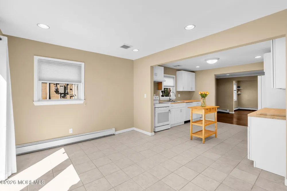 13 Sanford Street Manalapan, NJ 07726