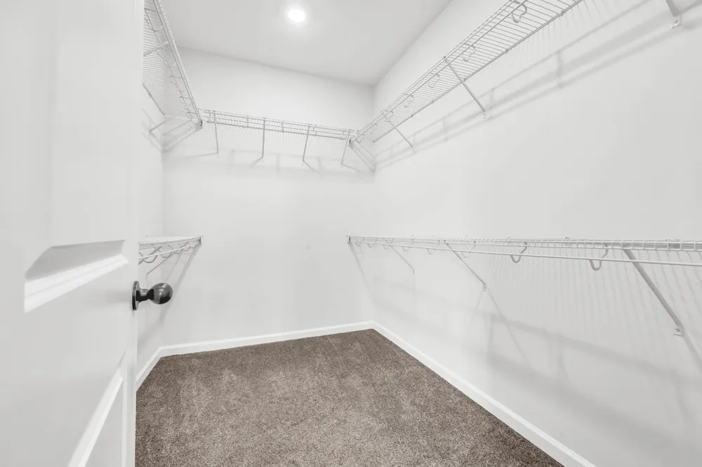 1483 Kingbird Dr Clarksville, TN 37040