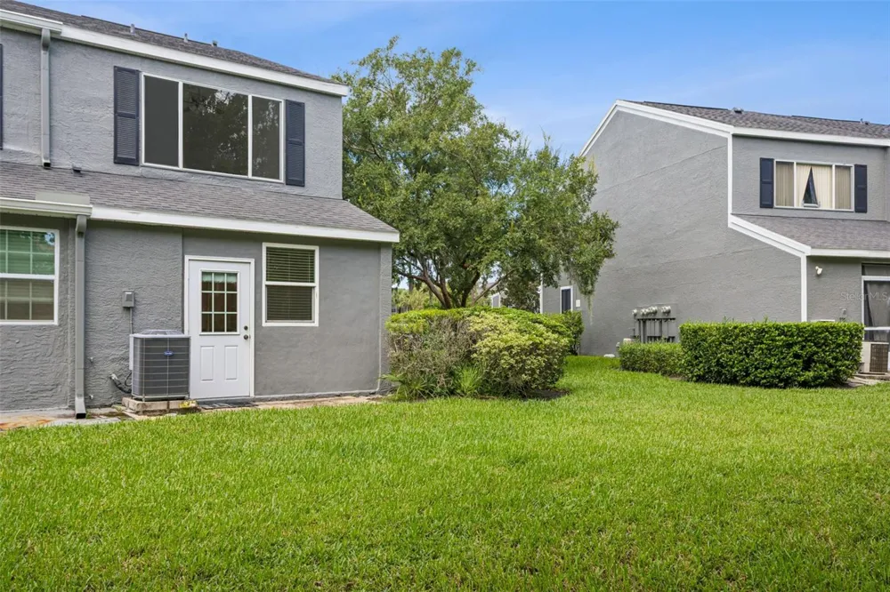 279 COUNTRYSIDE KEY BOULEVARD Oldsmar, FL 34677