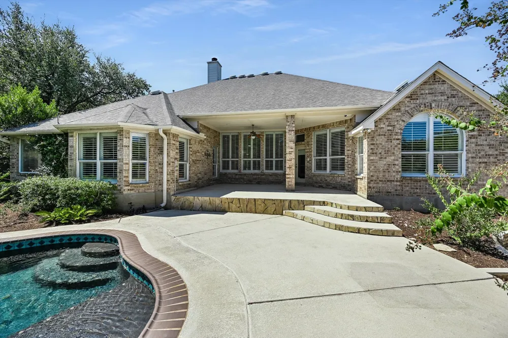 2229 Buena Vista Lane Round Rock, TX 78665