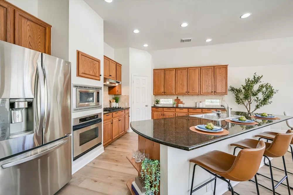 2229 Buena Vista Lane Round Rock, TX 78665