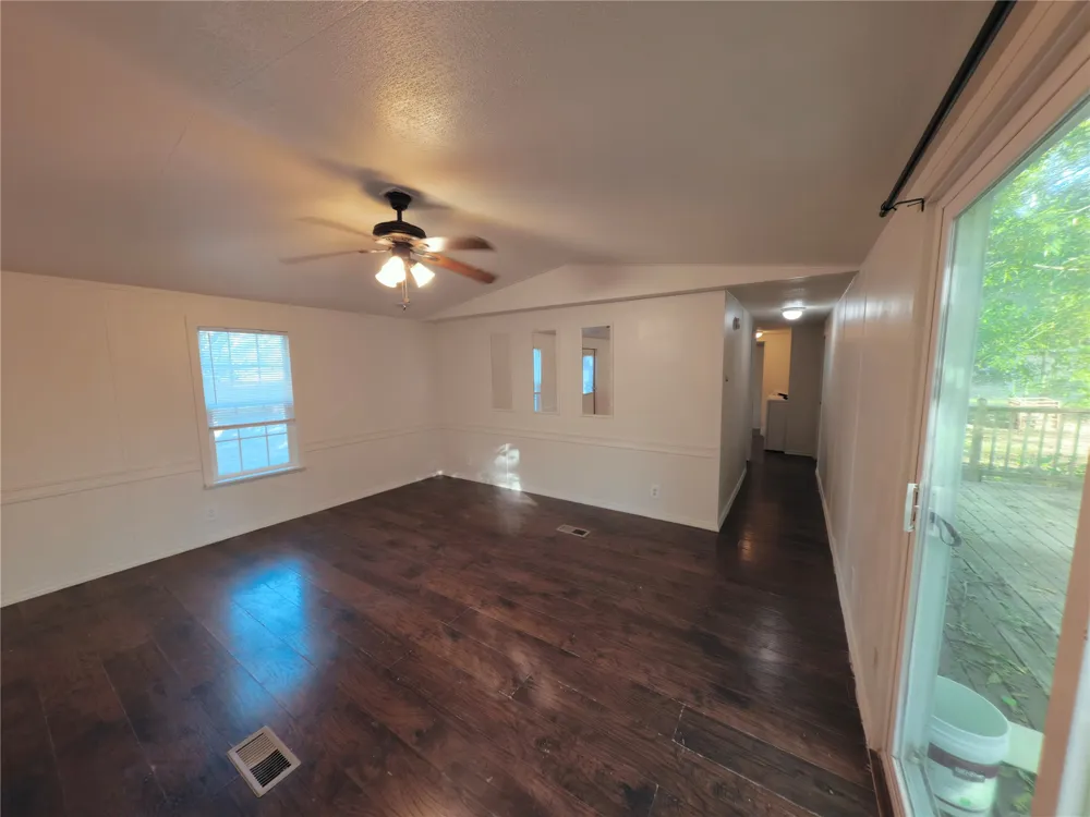 1504 Citation Circle #A Del Valle, TX 78617