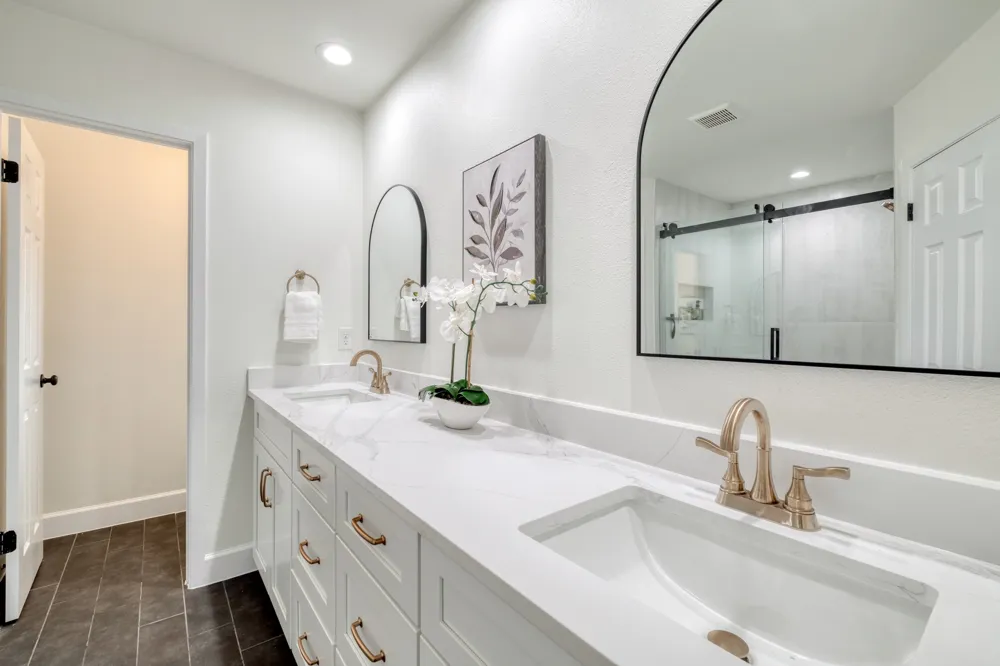 3213 Western Drive Austin, TX 78745