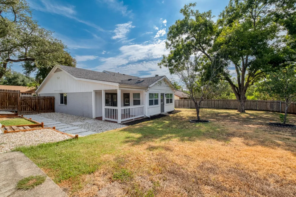 3213 Western Drive Austin, TX 78745