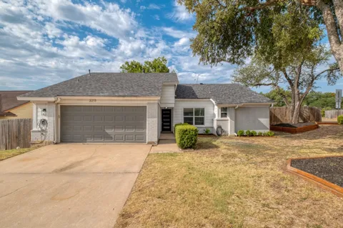 3213 Western Drive