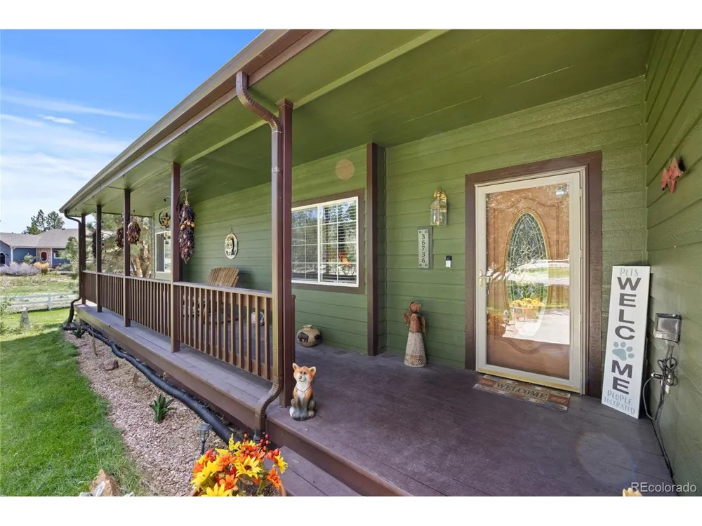 36736 View Ridge Drive Elizabeth, CO 80107