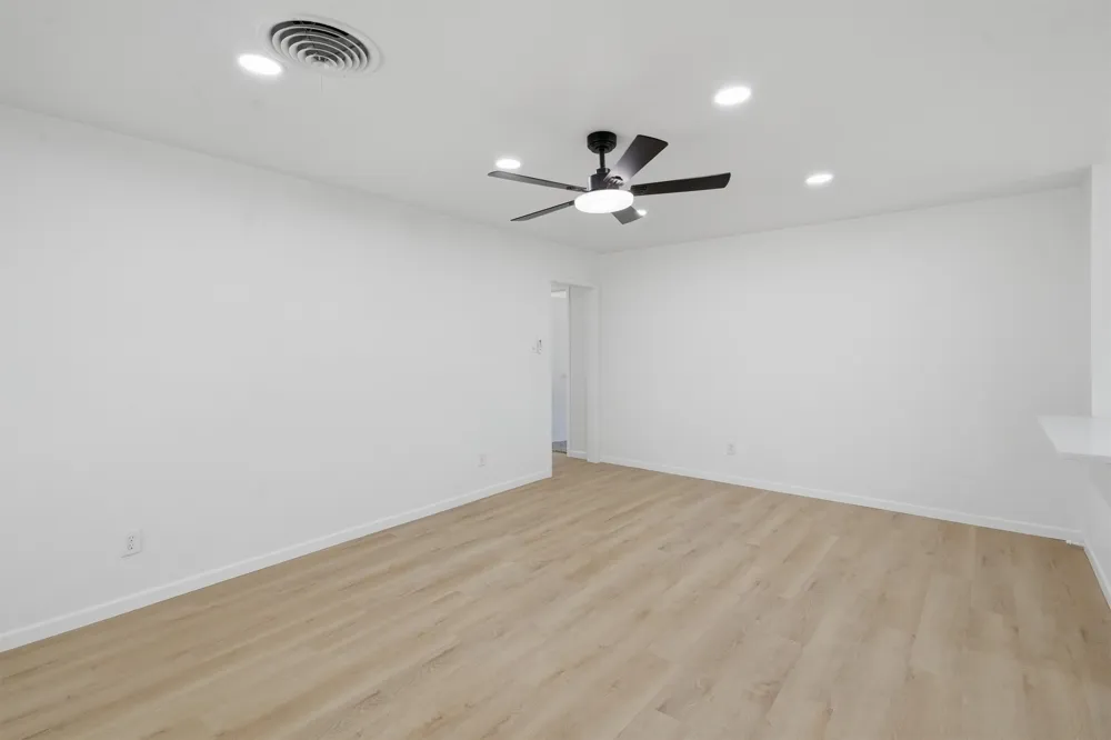 5301 Rutland Avenue Fort Worth, TX 76133