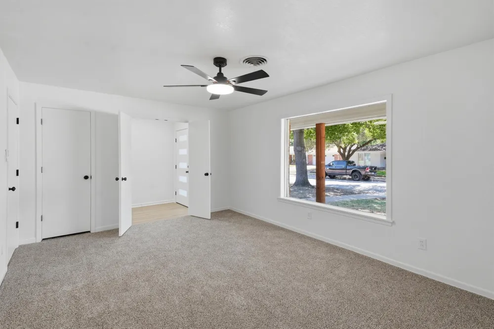 5301 Rutland Avenue Fort Worth, TX 76133