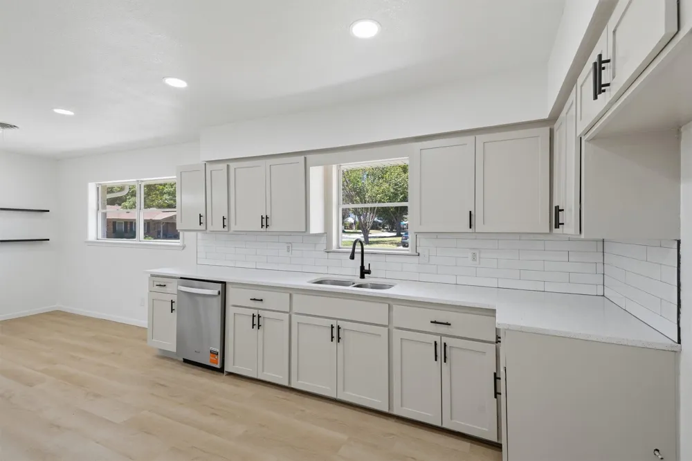 5301 Rutland Avenue Fort Worth, TX 76133