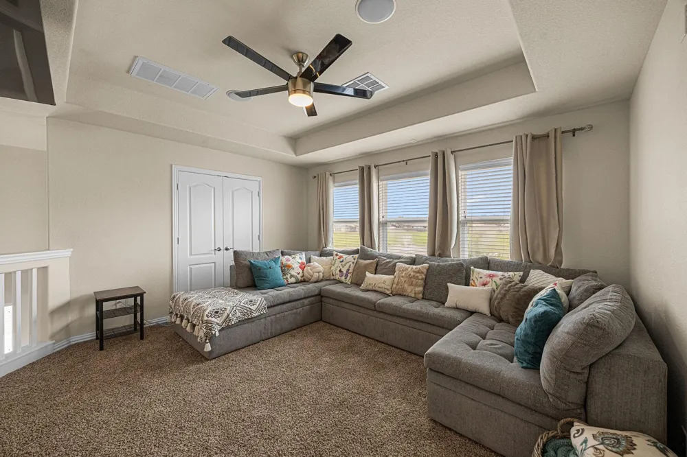 341 Burgundy Drive Alvin, TX 77511