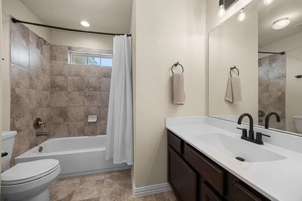 341 Burgundy Drive Alvin, TX 77511