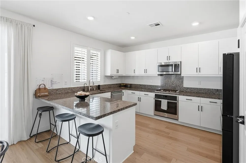 367 Cachuma Court Rialto, CA 92377