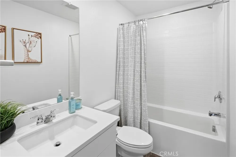 367 Cachuma Court Rialto, CA 92377