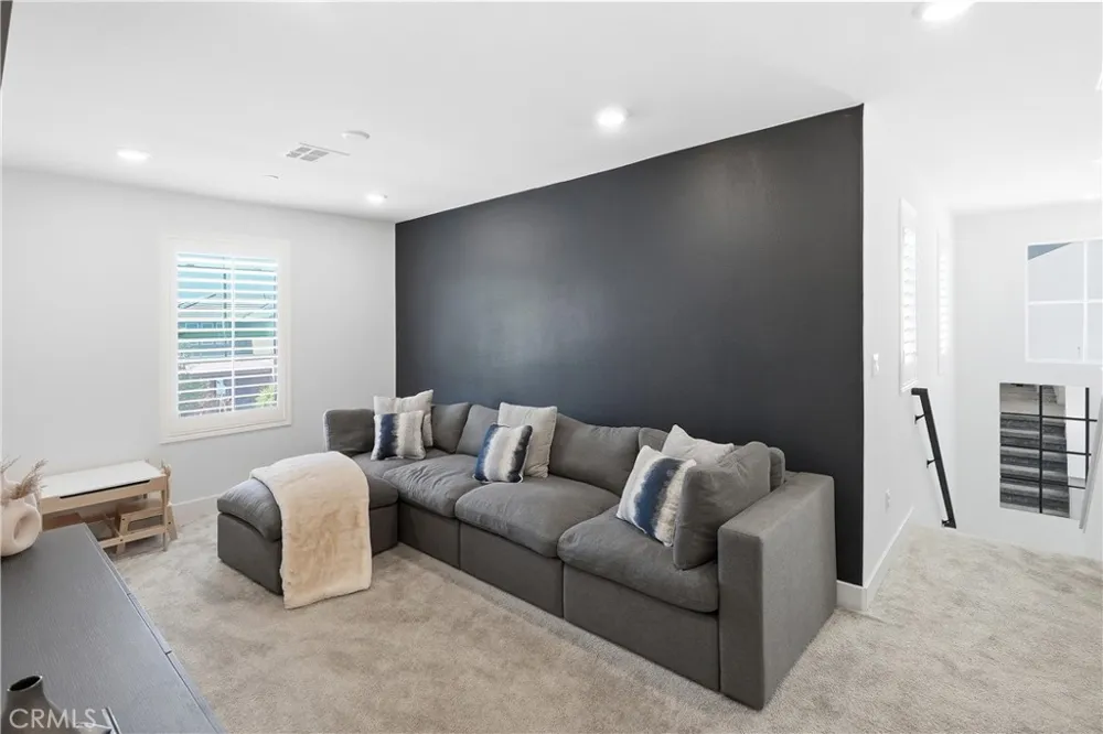 367 Cachuma Court Rialto, CA 92377