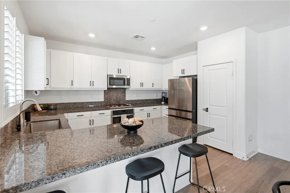 367 Cachuma Court Rialto, CA 92377