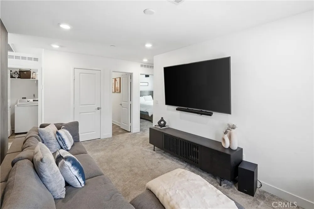 367 Cachuma Court Rialto, CA 92377