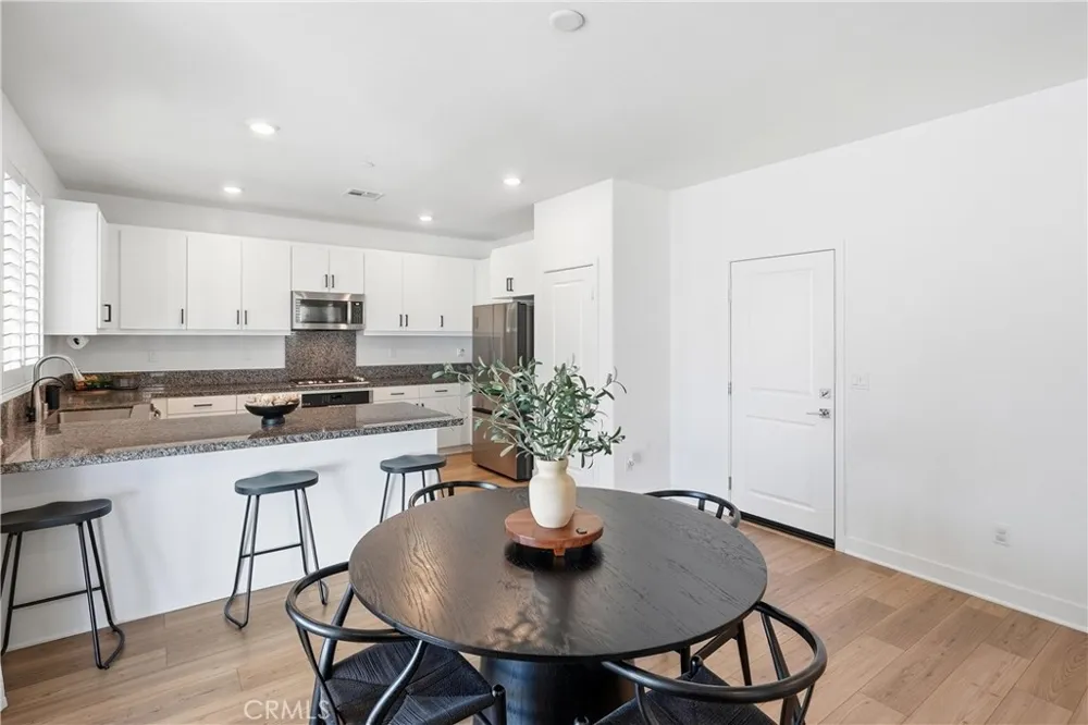 367 Cachuma Court Rialto, CA 92377