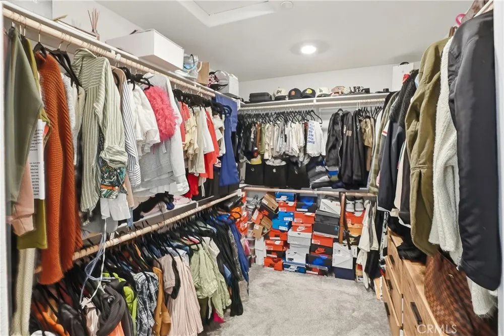 367 Cachuma Court Rialto, CA 92377