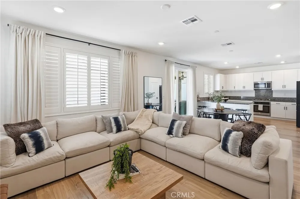 367 Cachuma Court Rialto, CA 92377