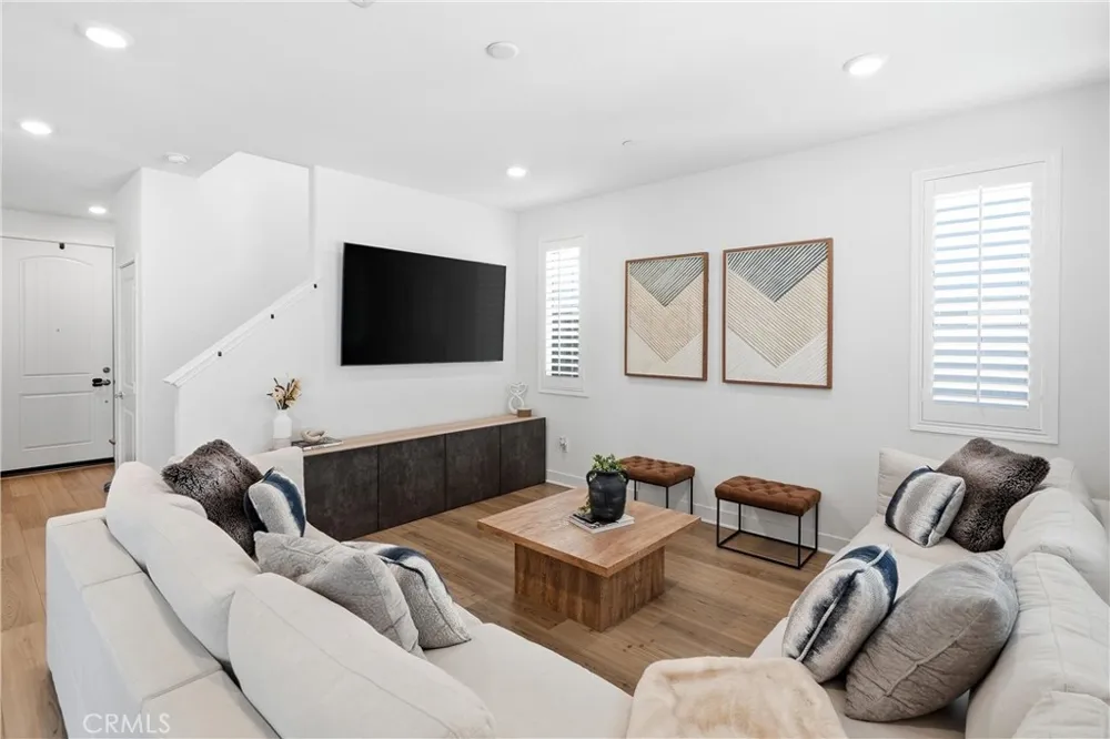367 Cachuma Court Rialto, CA 92377