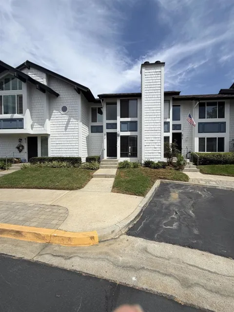 874 Marigold Court
