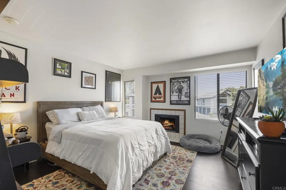 874 Marigold Court Carlsbad, CA 92011