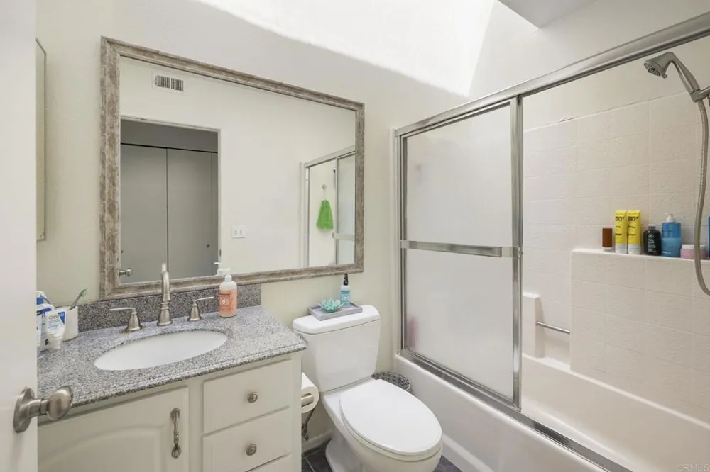 874 Marigold Court Carlsbad, CA 92011