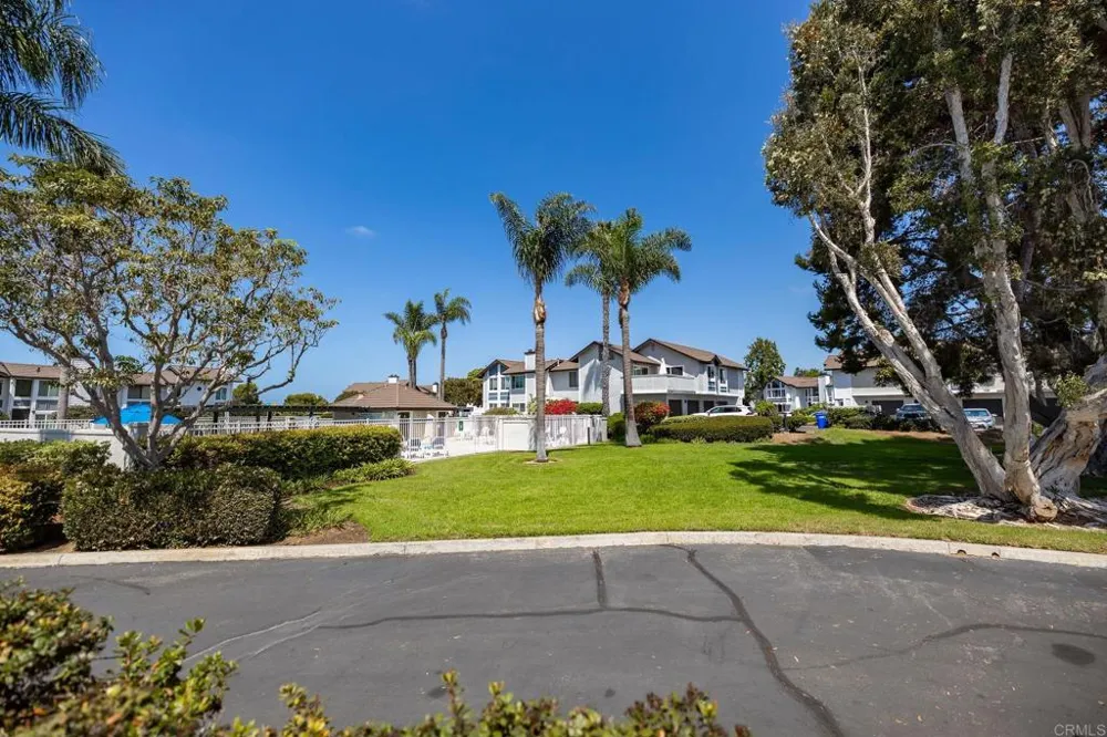 874 Marigold Court Carlsbad, CA 92011