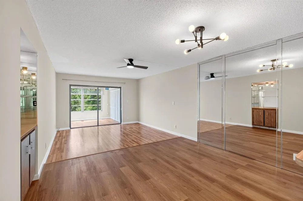 9440 SW 8TH STREET #401 Boca Raton, FL 33428