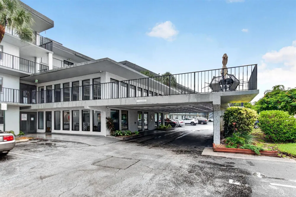 9440 SW 8TH STREET #401 Boca Raton, FL 33428