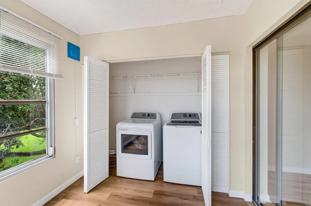 9440 SW 8TH STREET #401 Boca Raton, FL 33428