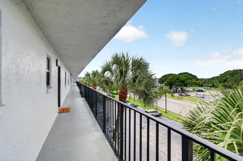 9440 SW 8TH STREET #401 Boca Raton, FL 33428