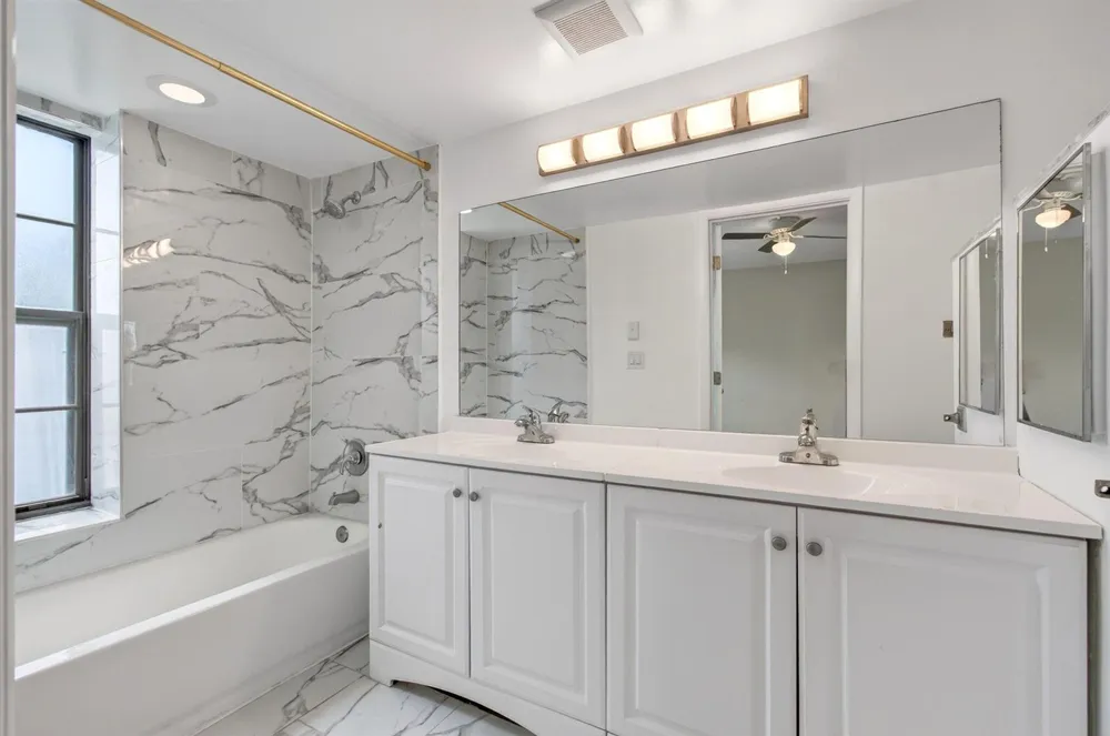 9440 SW 8TH STREET #401 Boca Raton, FL 33428