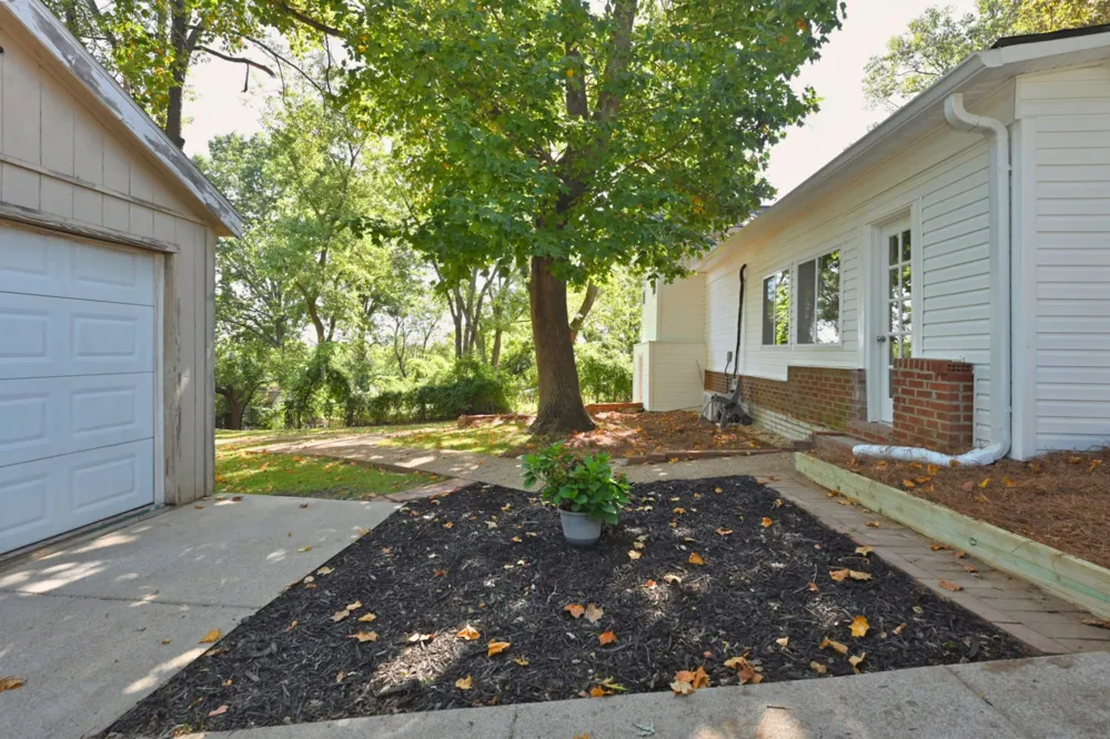 3944 Plantation Dr Hermitage, TN 37076